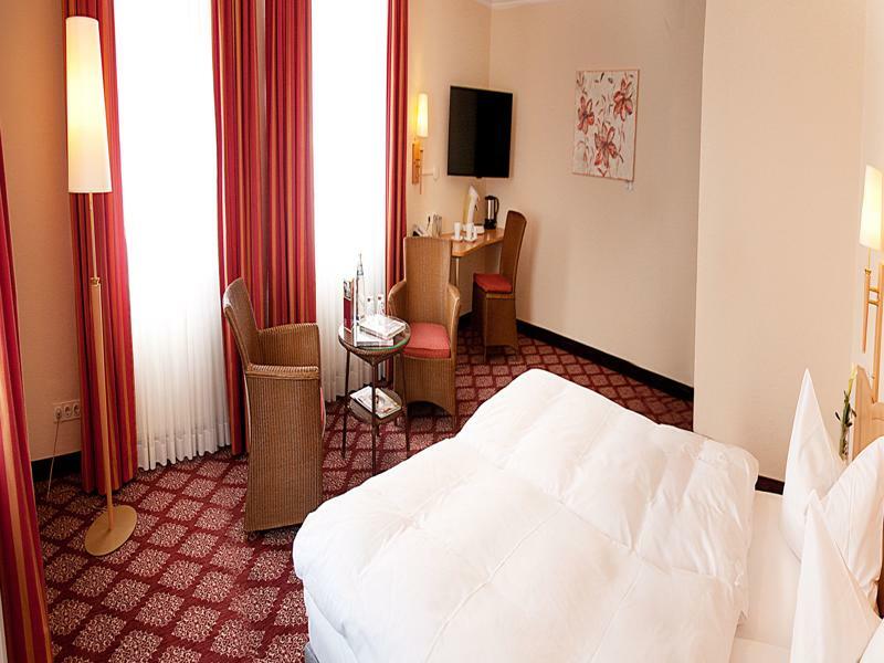 Hotel Schlichte Hof Gmbh Bielefeld Zewnętrze zdjęcie